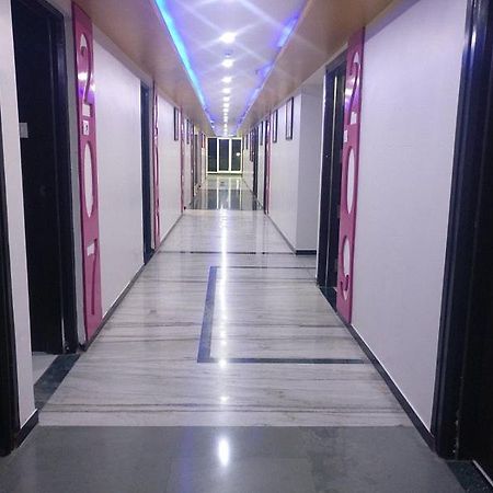 Hotel Kk Residency Наґпур Екстер'єр фото