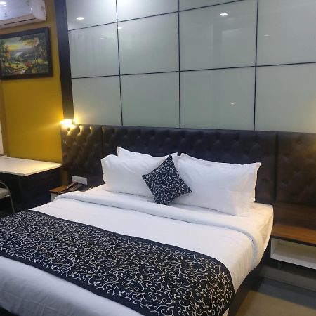 Hotel Kk Residency Наґпур Екстер'єр фото